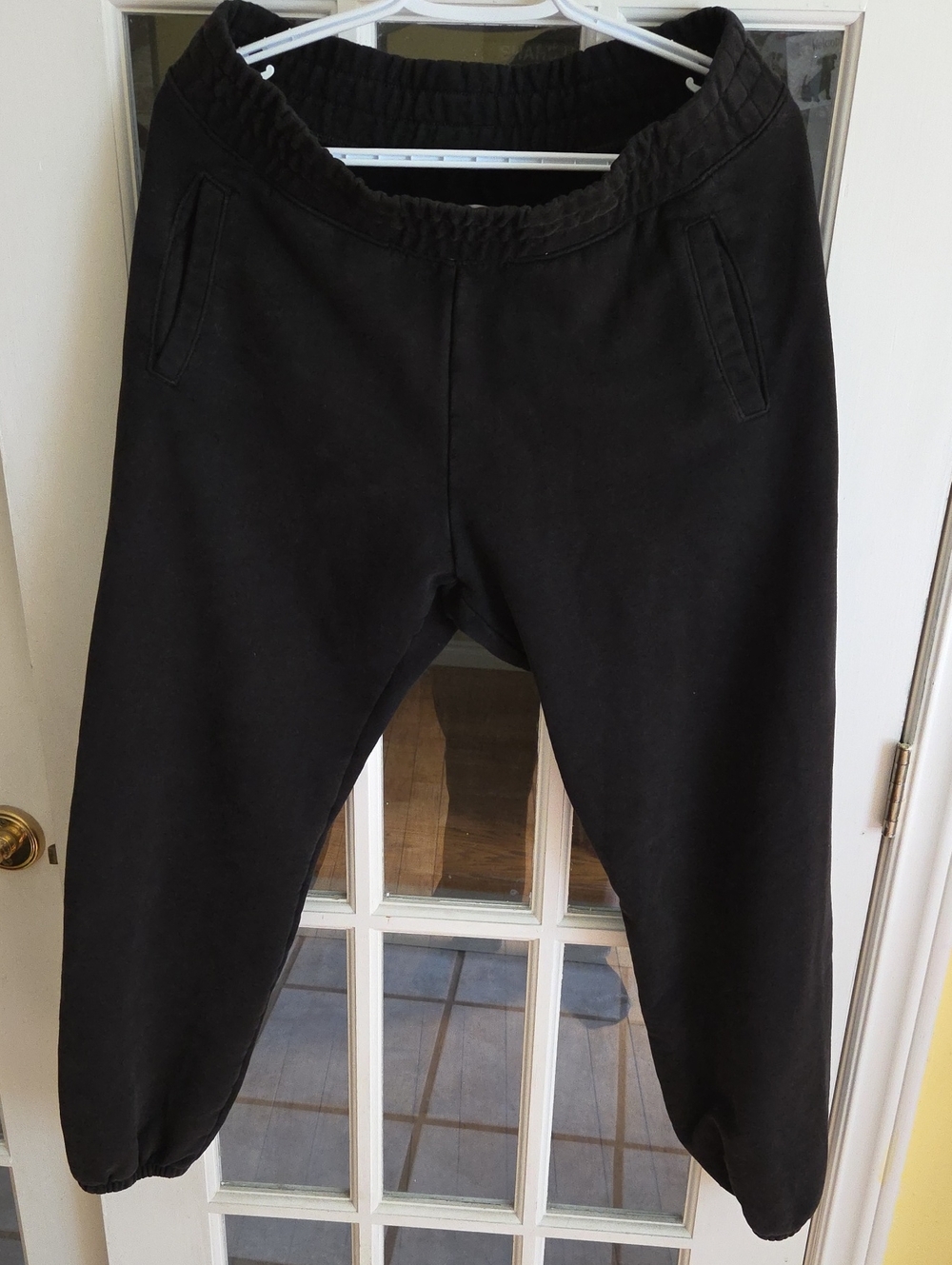 Women's Black Elastic-Waist Jogger Pants